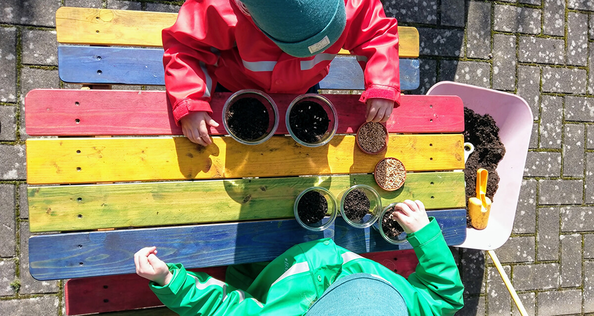 Osternester machen Beschäftigung Kinder